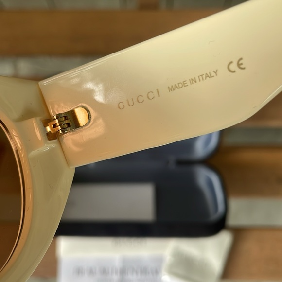 Gucci Ivory NIB 😎 sunglasses - Picture 6 of 7